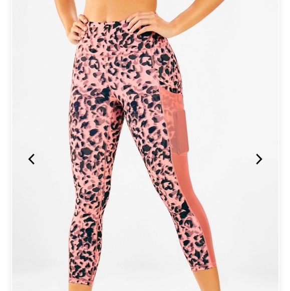 fabletics leopard leggings